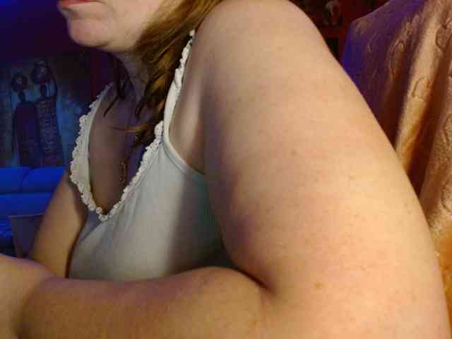 Petitoiseaucoquine webcam