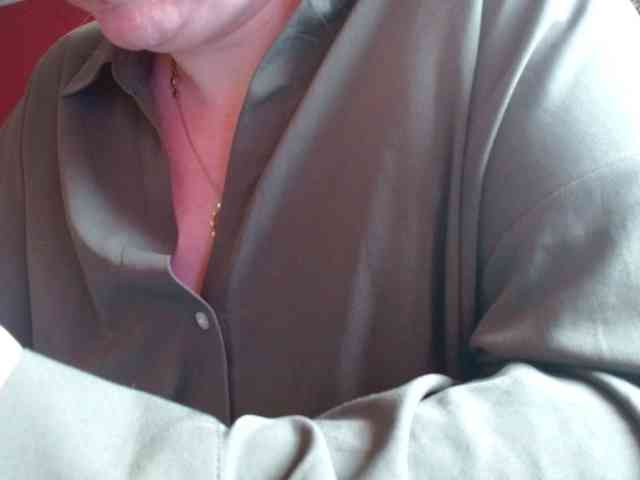 Petitoiseaucoqui... Live Webcam on BongaCams