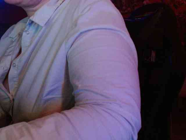 Petitoiseaucoquine webcam