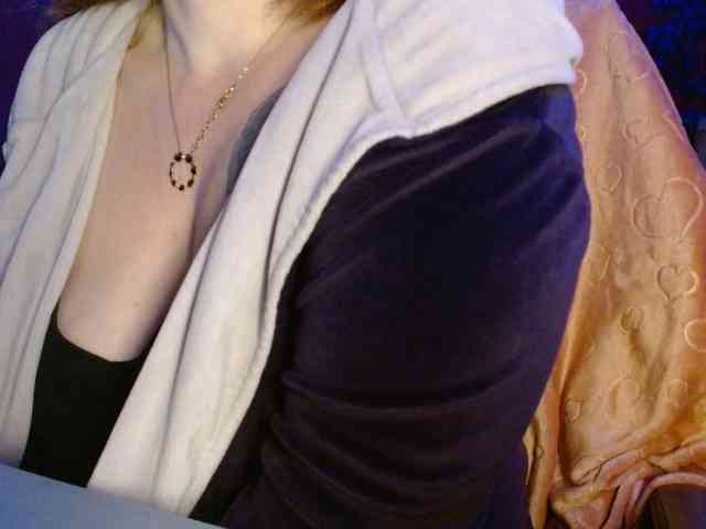 Petitoiseaucoquine webcam