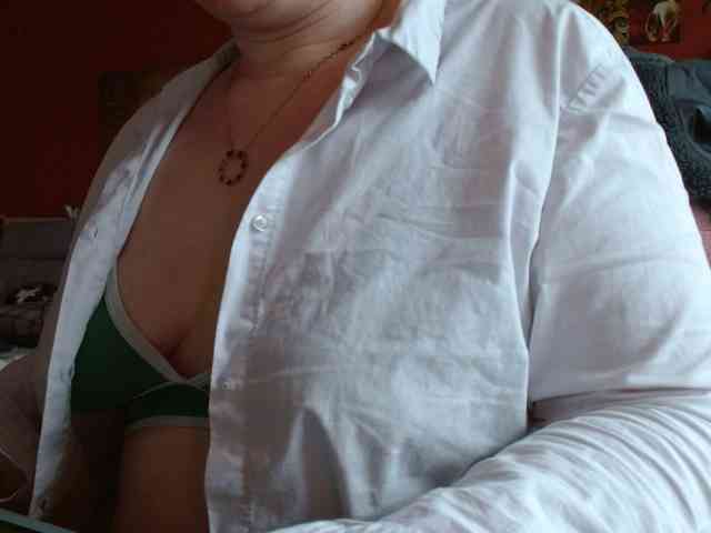 Petitoiseaucoquine webcam