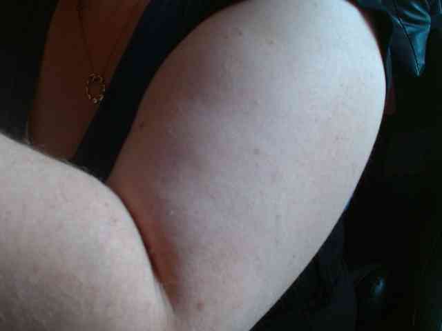 Petitoiseaucoquine webcam