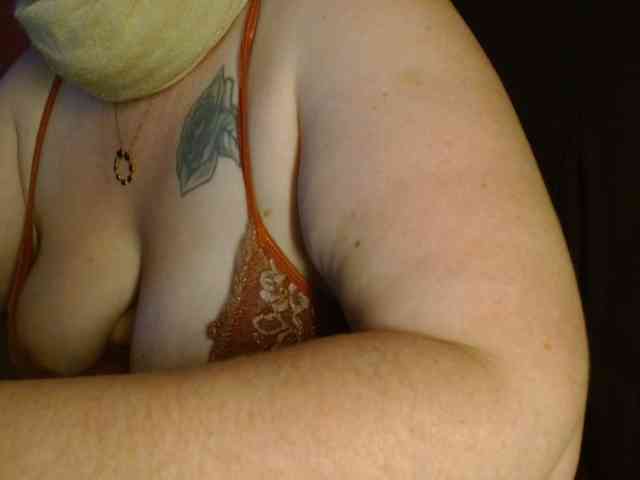 Petitoiseaucoquine webcam