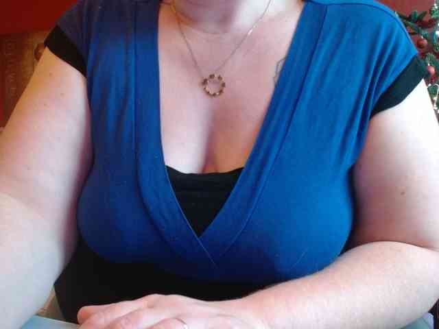 Petitoiseaucoquine webcam