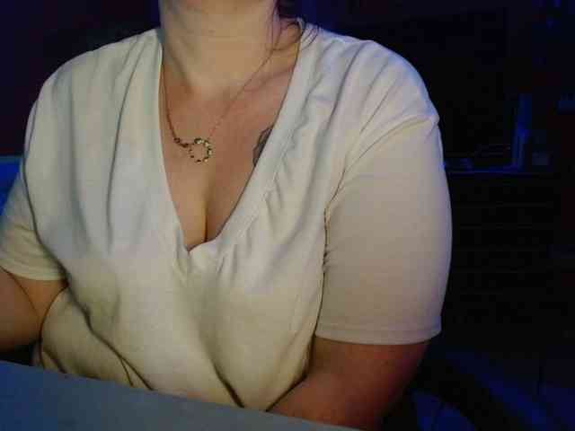 Petitoiseaucoquine webcam