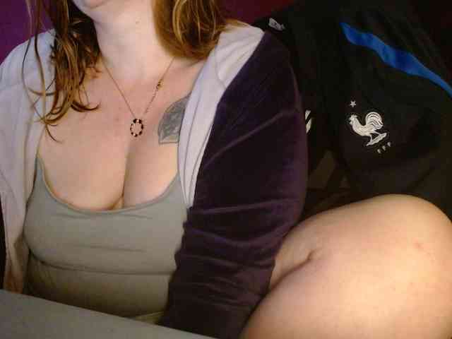 Petitoiseaucoquine webcam