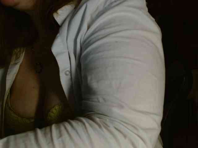 Petitoiseaucoquine webcam