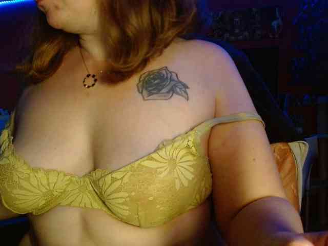 Petitoiseaucoquine webcam