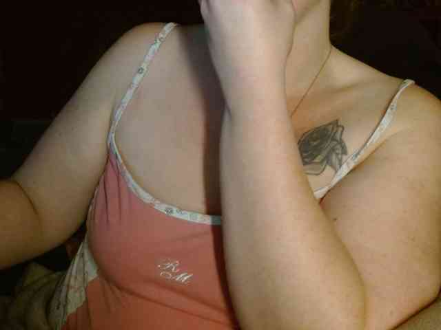 Petitoiseaucoquine webcam