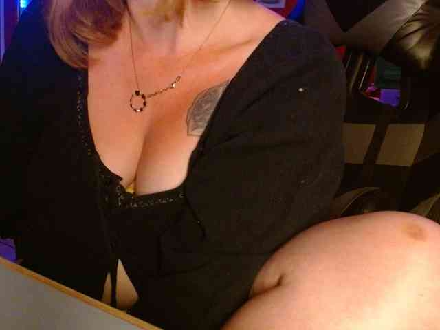 Petitoiseaucoquine webcam