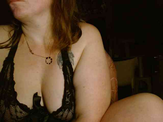 Petitoiseaucoquine webcam