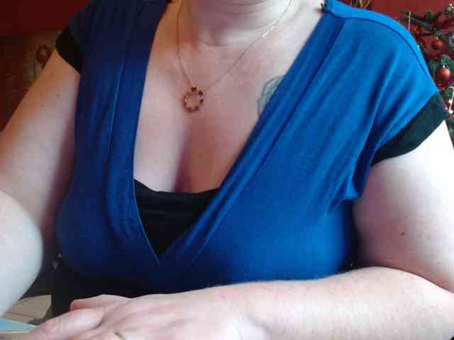 Petitoiseaucoquine webcam