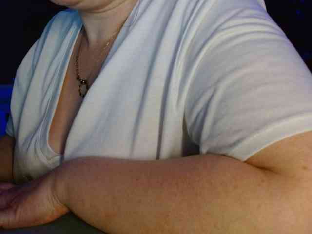 Petitoiseaucoquine webcam