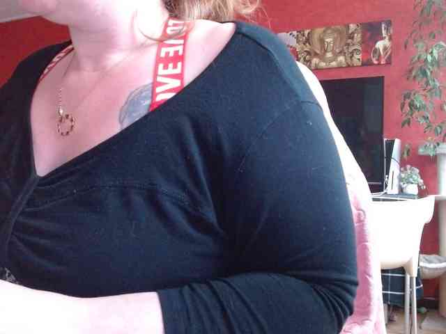 Petitoiseaucoquine webcam