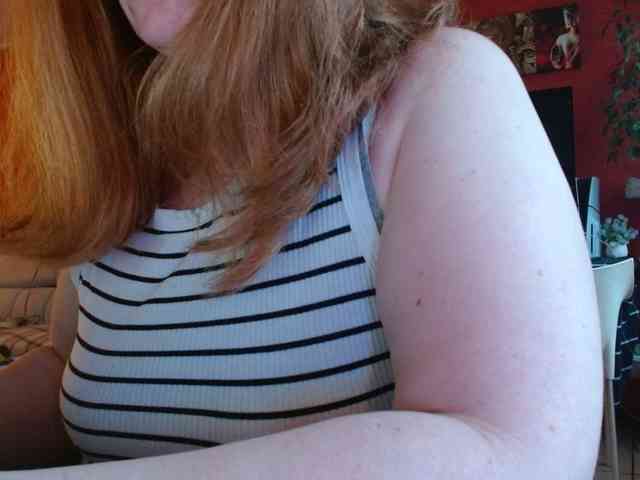 Petitoiseaucoquine webcam