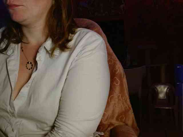 Petitoiseaucoquine webcam