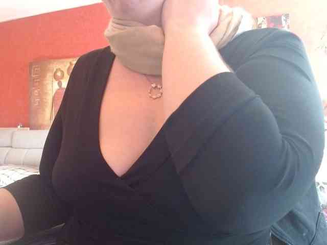 Petitoiseaucoquine webcam