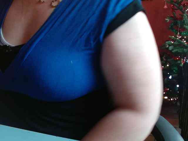 Petitoiseaucoquine webcam