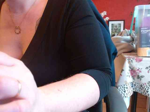 Petitoiseaucoquine webcam