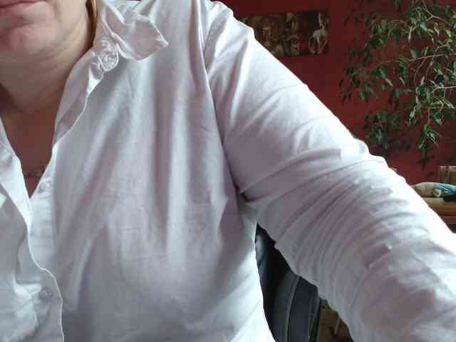 Petitoiseaucoquine webcam