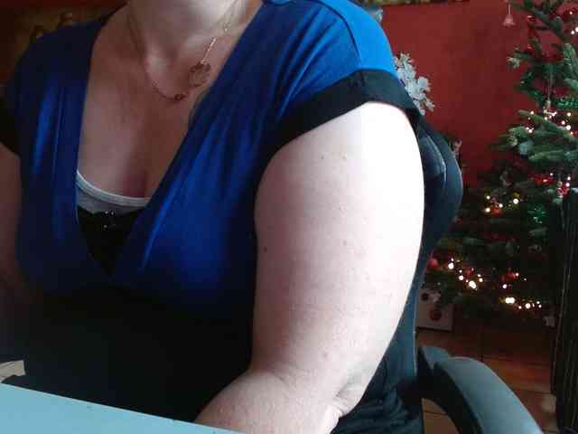 Petitoiseaucoquine webcam