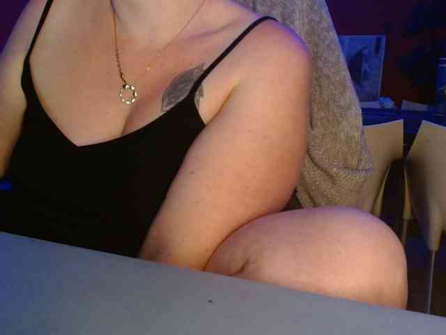 Petitoiseaucoquine webcam