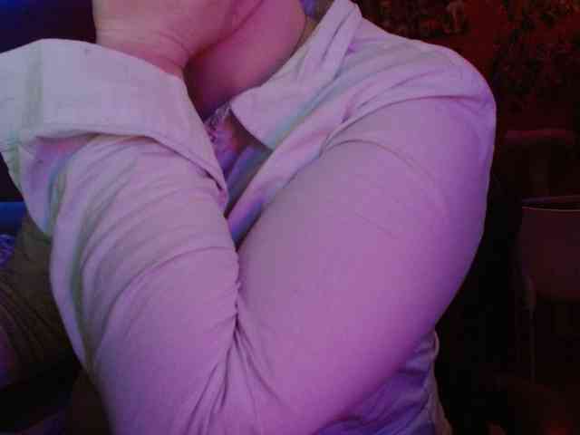 Petitoiseaucoquine webcam