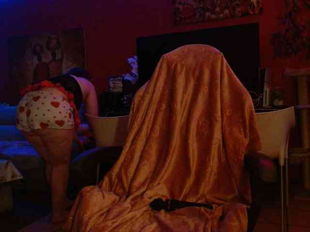 Petitoiseaucoquine webcam