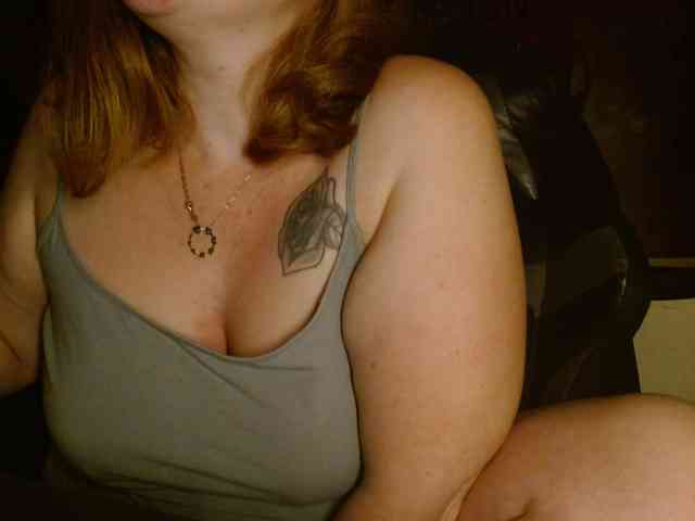 Petitoiseaucoquine webcam