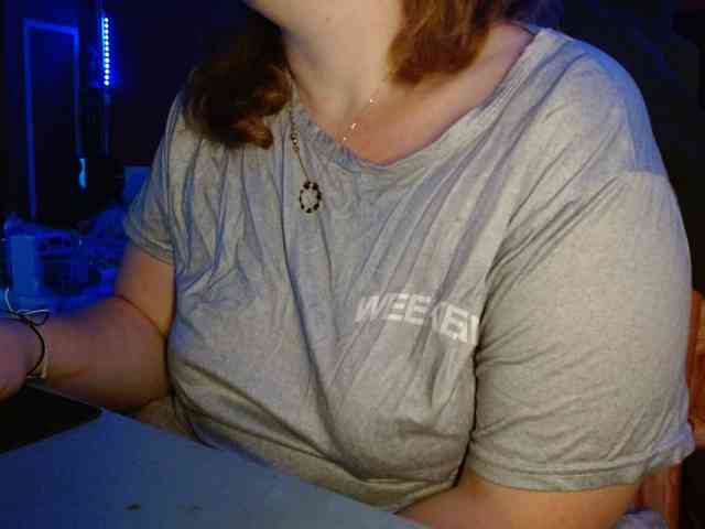 Petitoiseaucoquine webcam