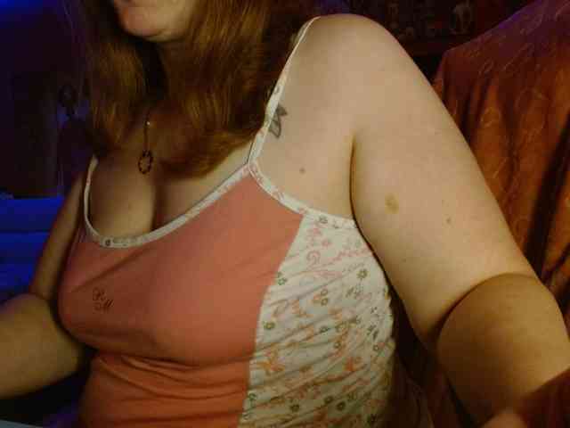 Petitoiseaucoquine webcam