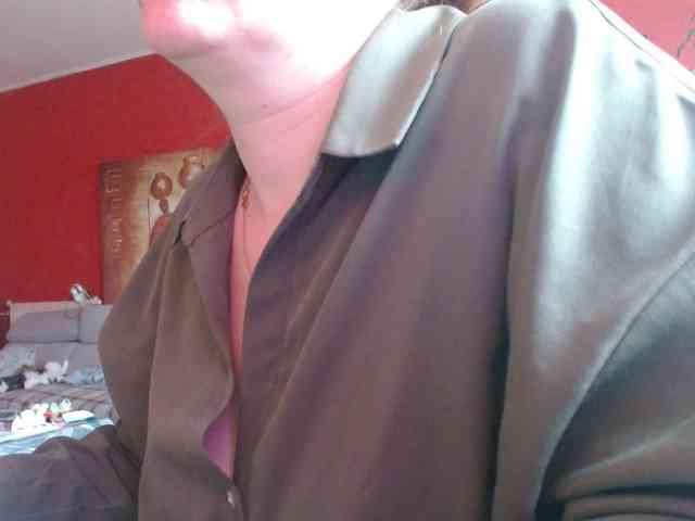 Petitoiseaucoquine webcam