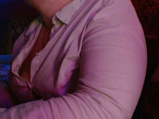 Petitoiseaucoquine webcam