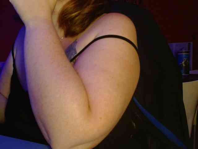 Petitoiseaucoquine webcam