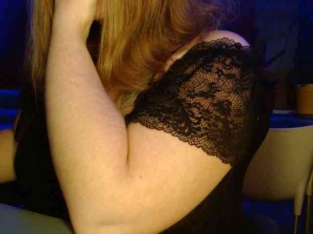 Petitoiseaucoquine webcam