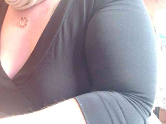 Petitoiseaucoquine webcam