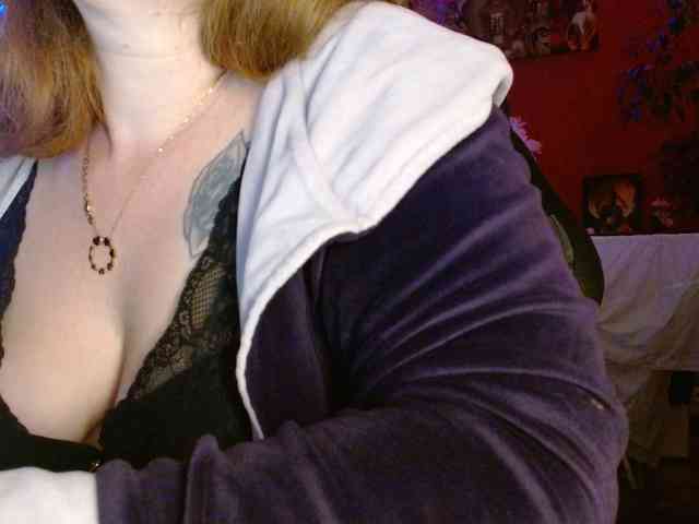 Petitoiseaucoquine webcam