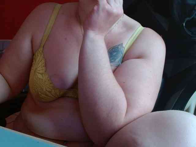 Petitoiseaucoquine webcam