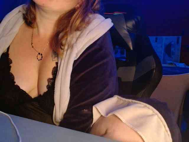 Petitoiseaucoquine webcam