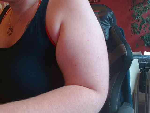 Petitoiseaucoquine webcam