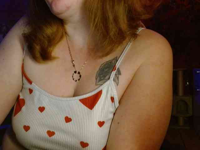 Petitoiseaucoquine webcam