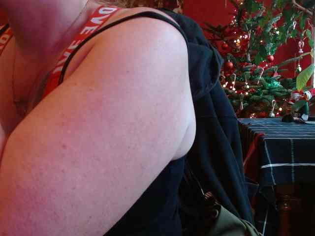 Petitoiseaucoquine webcam