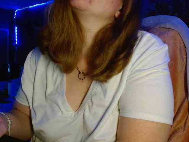 Petitoiseaucoquine webcam