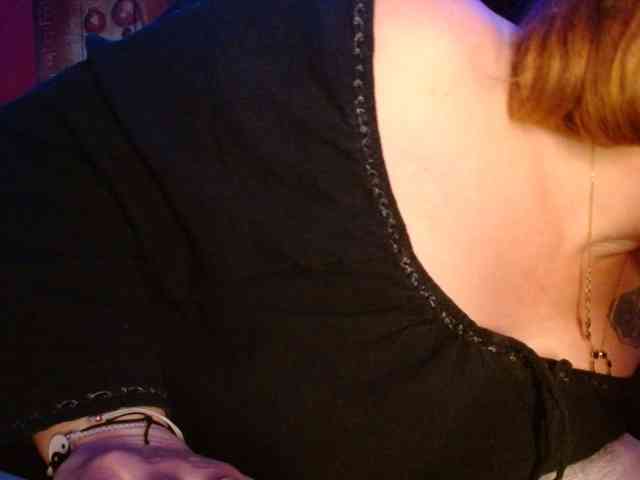 Petitoiseaucoquine webcam