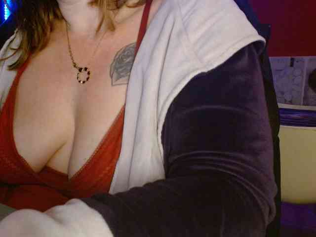 Petitoiseaucoquine webcam