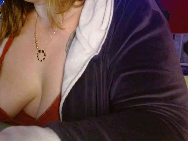 Petitoiseaucoquine webcam