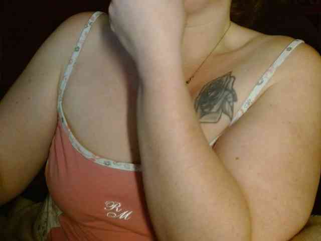 Petitoiseaucoquine webcam