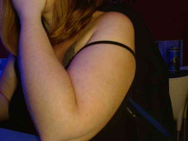 Petitoiseaucoquine webcam