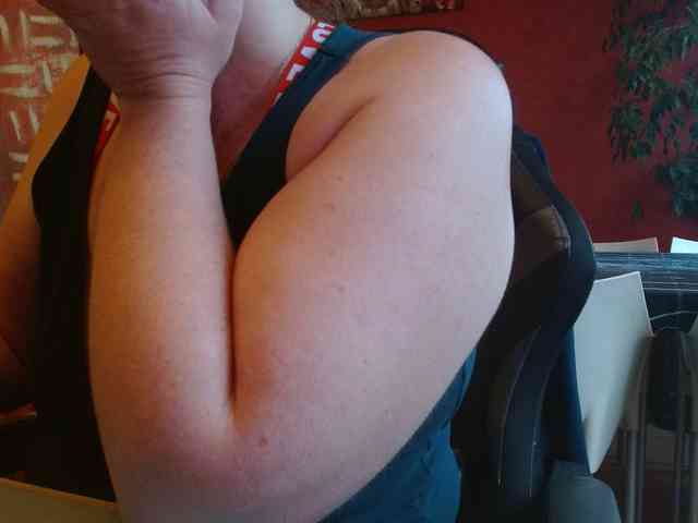 Petitoiseaucoquine webcam