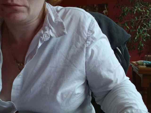 Petitoiseaucoquine webcam